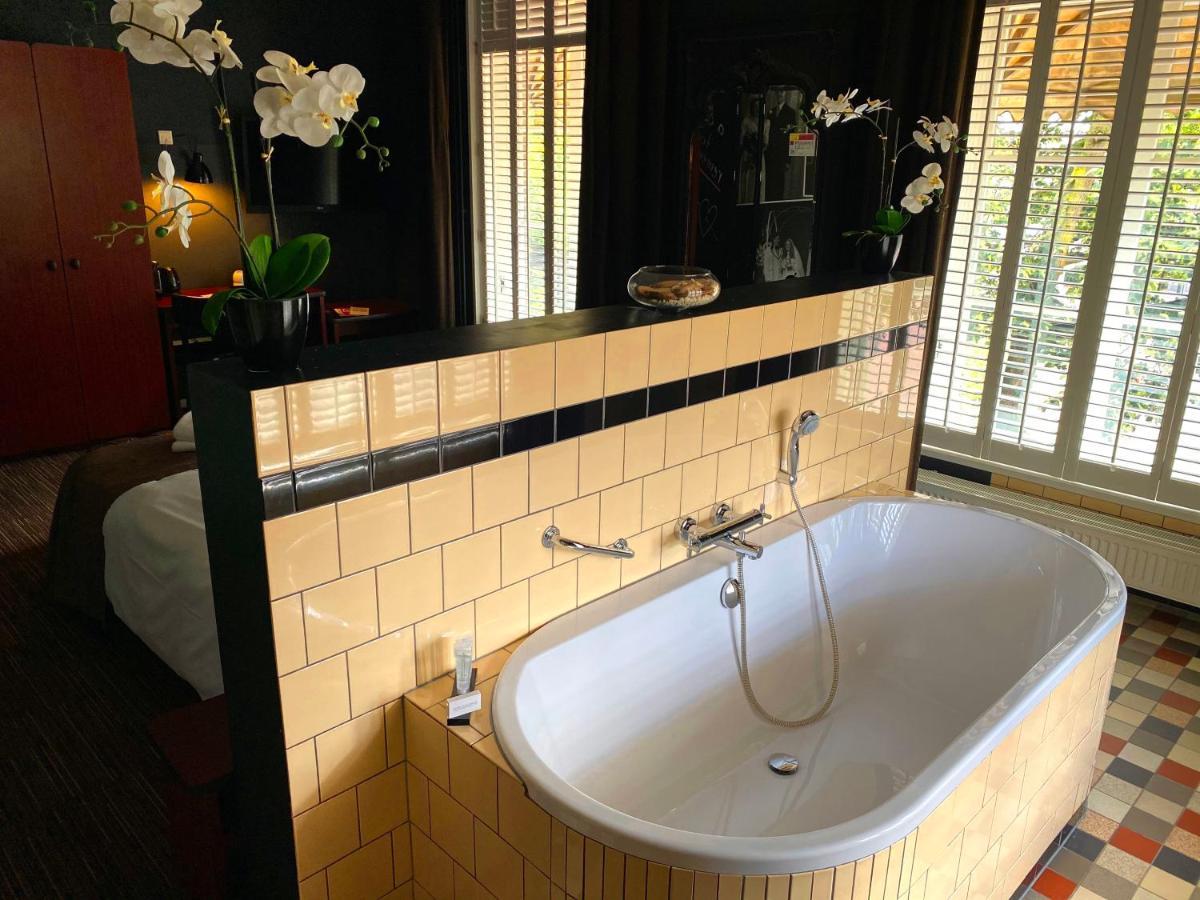 Hotel Nijver 겔드롭 외부 사진
